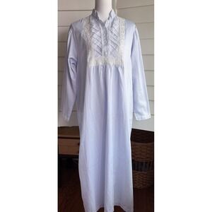 Vtg Miss Elaine Classic Women M Satin Long Nightgown Pastel Blue Lace Grannycore
